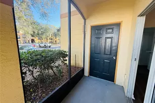 5621 Pinnacle Heights Cir, Tampa, FL 33624 - Photo 20