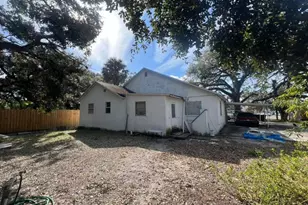 4311 N 25th St, Tampa, FL 33610 - Photo 30