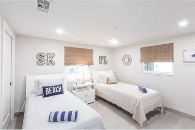 6154 Midnight Pass Road #B18, Sarasota, FL 34242 - Photo 14
