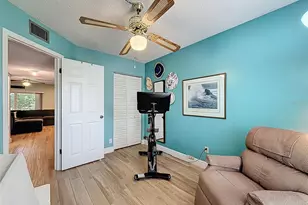 7923 Singing Ct Pl, Tampa, FL 33615 - Photo 18