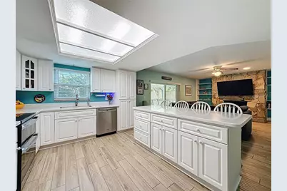 7923 Singing Court Place, Tampa, FL 33615 - Photo 30