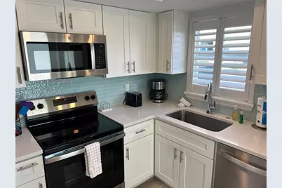 6154 Midnight Pass Road #A15, Sarasota, FL 34242 - Photo 10