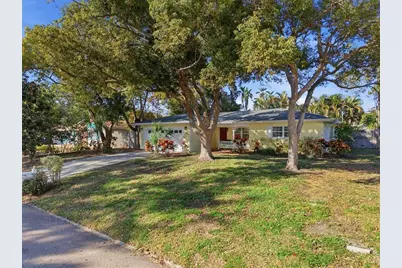 1926 Sandra Drive, Clearwater, FL 33764 - Photo 2