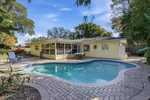 1926 Sandra Dr, Clearwater, FL 33764 - Photo 42