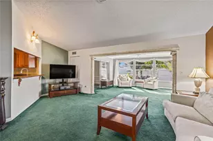 7734 Cardiff Ct, Saint Petersburg, FL 33709 - Photo 12