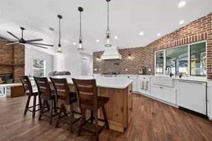 11945 74th Ave, Seminole, FL 33772 - Photo 18