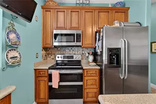901 Shagos Dr, Apollo Beach, FL 33572 - Photo 18