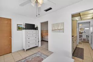 2960 59th Street S, Gulfport, FL 33707 - Photo 12