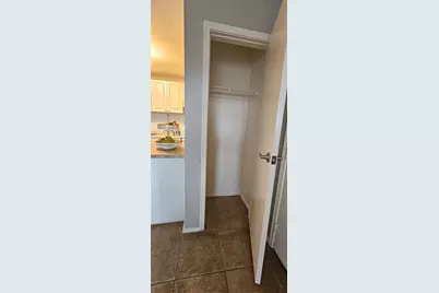 1400 Gandy Boulevard N #512, Saint Petersburg, FL 33702 - Photo 12