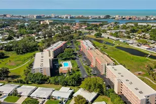 9490 Harbor Greens Way, Seminole, FL 33776 - Photo 4