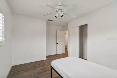 4601 Venetian Boulevard NE, Saint Petersburg, FL 33703 - Photo 10