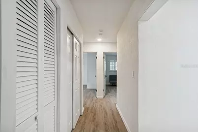 4601 Venetian Boulevard NE, Saint Petersburg, FL 33703 - Photo 10