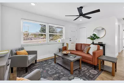 651 20th Street NW, Largo, FL 33770 - Photo 8