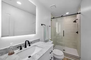 60 Kipling Plaza, Clearwater Beach, FL 33767 - Photo 32