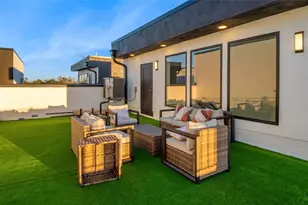 2108 4th St S, Saint Petersburg, FL 33705 - Photo 42