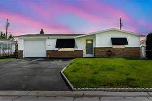 1548 Landau St, Holiday, FL 34690 - Photo 1