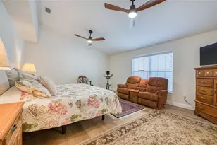 625 Folsom St S, Gulfport, FL 33707 - Photo 34