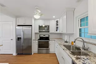 1706 Belleair Forest Dr, Belleair, FL 33756 - Photo 2