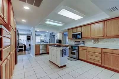 2686 Clubhouse Drive S, Clearwater, FL 33761 - Photo 20