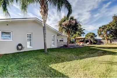 2686 Clubhouse Drive S, Clearwater, FL 33761 - Photo 14