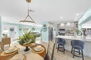 1015 Spindle Palm Way, Apollo Beach, FL 33572 - Photo 24