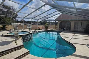 2714 Pine Club Dr, Plant City, FL 33566 - Photo 14