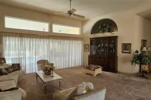 2714 Pine Club Dr, Plant City, FL 33566 - Photo 4