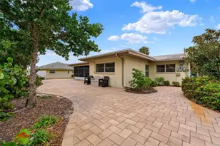 13941 Kimberly Dr, Largo, FL 33774 - Photo 18