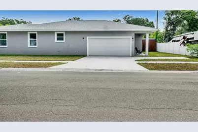 4694 Yarmouth Avenue S, Saint Petersburg, FL 33711 - Photo 4
