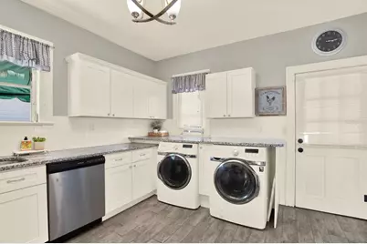 1414 E Paris Street, Tampa, FL 33604 - Photo 16