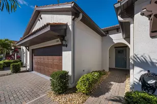 5314 Stoic Vale Dr, Wimauma, FL 33598 - Photo 10