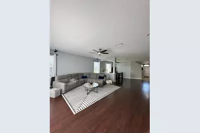 32029 Garden Alcove Loop, Wesley Chapel, FL 33545 - Photo 2