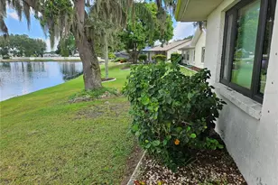 2014 E View Dr, Sun City Center, FL 33573 - Photo 4
