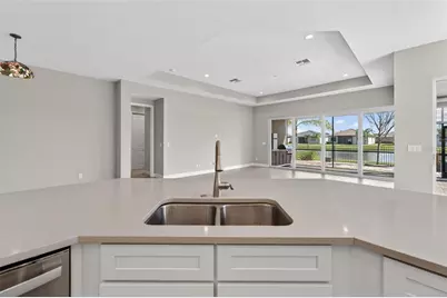 15512 Corona Del Mar Drive, Wimauma, FL 33598 - Photo 16