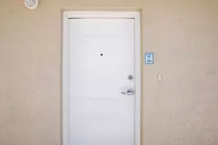 125 Island Way, Clearwater Beach, FL 33767 - Photo 32