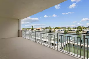 125 Island Way, Clearwater Beach, FL 33767 - Photo 36