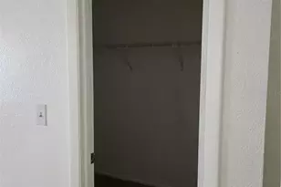 5510 Alderwood St, Spring Hill, FL 34606 - Photo 14