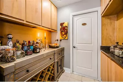 990 San Carlos Court NE, Saint Petersburg, FL 33702 - Photo 20