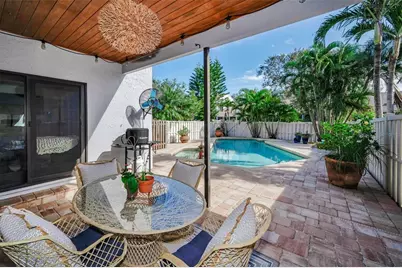 990 San Carlos Court NE, Saint Petersburg, FL 33702 - Photo 50