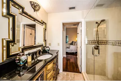 990 San Carlos Court NE, Saint Petersburg, FL 33702 - Photo 42