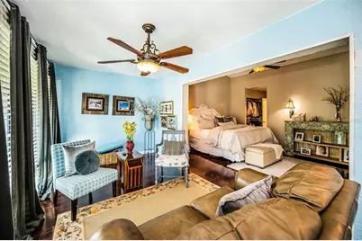 990 San Carlos Court NE, Saint Petersburg, FL 33702 - Photo 38