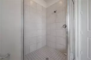 449 S 12th St, Tampa, FL 33602 - Photo 34