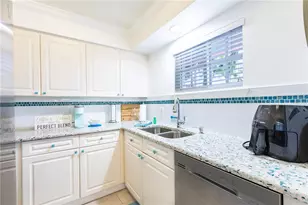 19417 Gulf Blvd, Indian Shores, FL 33785 - Photo 10