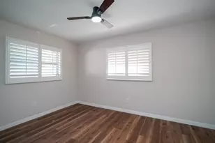 110 92nd Ave NE, Saint Petersburg, FL 33702 - Photo 48