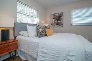 110 92nd Ave NE, Saint Petersburg, FL 33702 - Photo 36