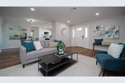 110 92nd Avenue NE, Saint Petersburg, FL 33702 - Photo 14