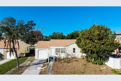 119 37th Street S, Saint Petersburg, FL 33711 - Photo 2
