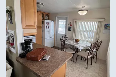37 Pindo Palm Street W, Largo, FL 33770 - Photo 4