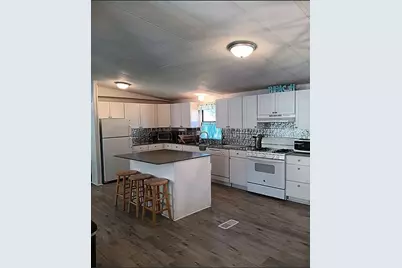 831 River View Lane, Tarpon Springs, FL 34689 - Photo 4