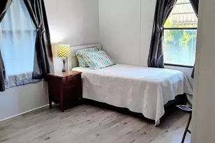 831 Riverview Ln, Tarpon Springs, FL 34689 - Photo 22